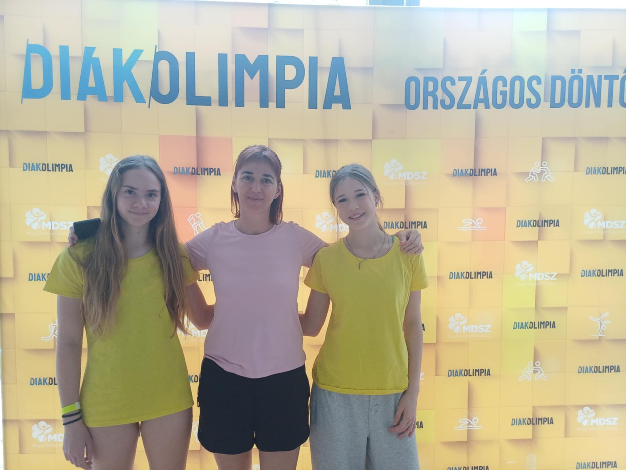 Országos Úszás Diákolimpia döntőn vett részt 2 tanulónk Szentesen